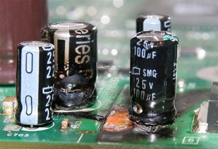 Are bypass capacitors polarized?