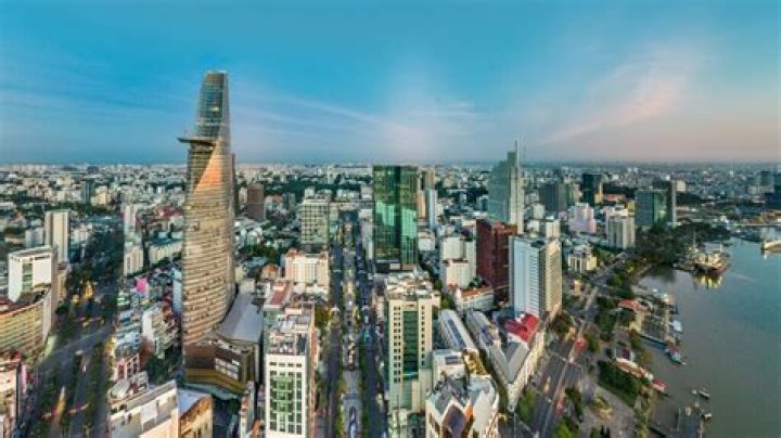 Can a foreigner lease land in Vietnam?