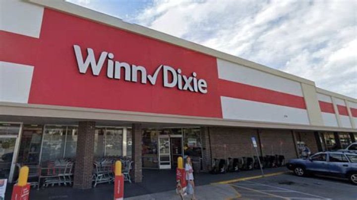 Can you be 14 and work at Winn Dixie?
