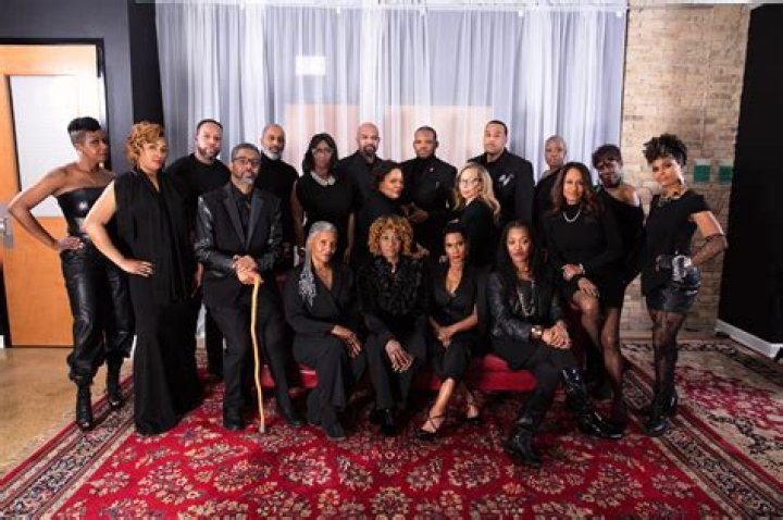 Can you live off 32 000 a year?