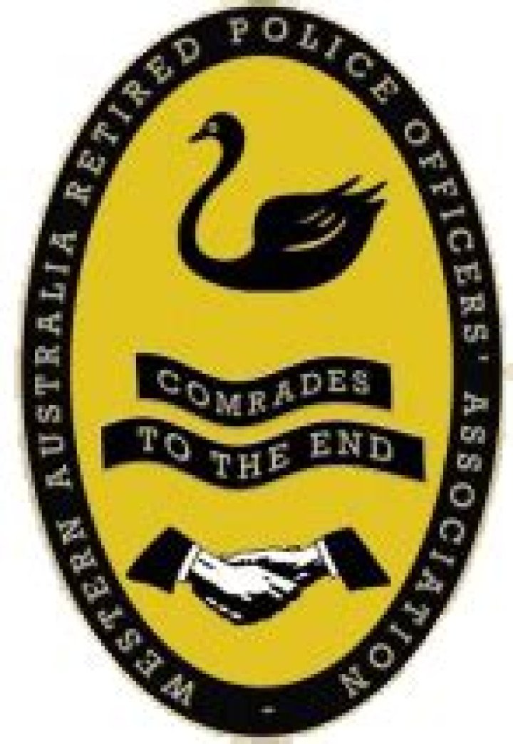 Do retired police officers have life insurance?