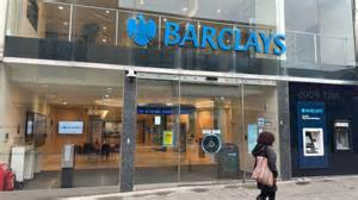 Does Barclays bank have branches in the US?