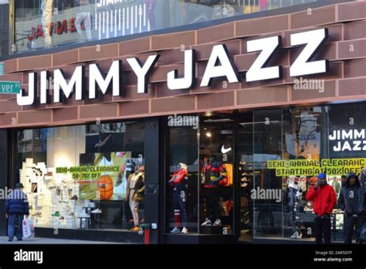 Does Jimmy Jazz pay off commission?