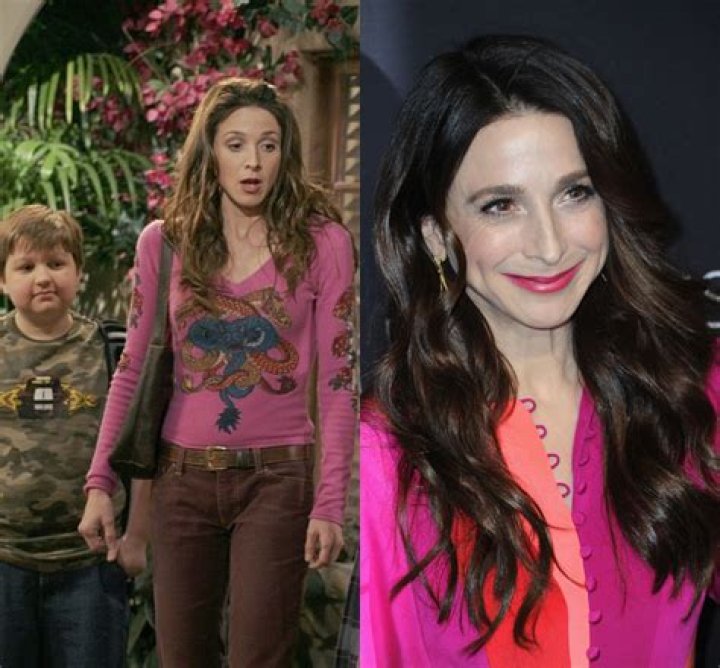 Does Judith Harper have a job?