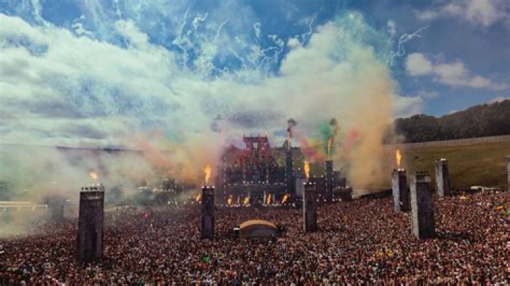 How do I get a refund on Boomtown tickets?