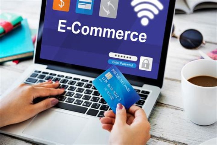 How do I start an ecommerce business?