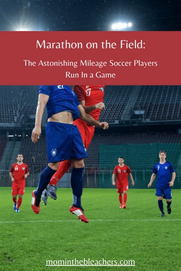 How long do professional soccer players run?