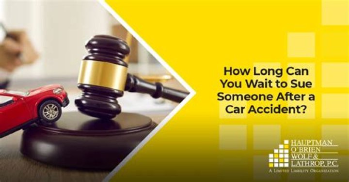 How long do you have to have a job to buy a car?