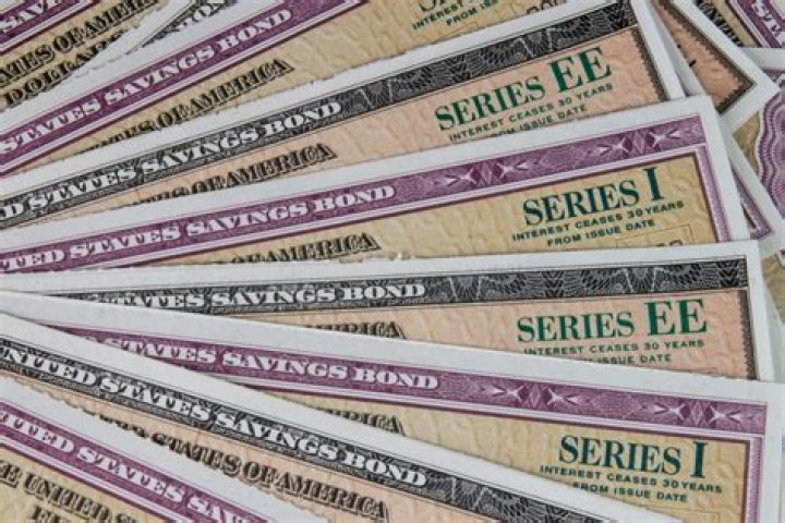 How long should you keep US Savings Bonds?