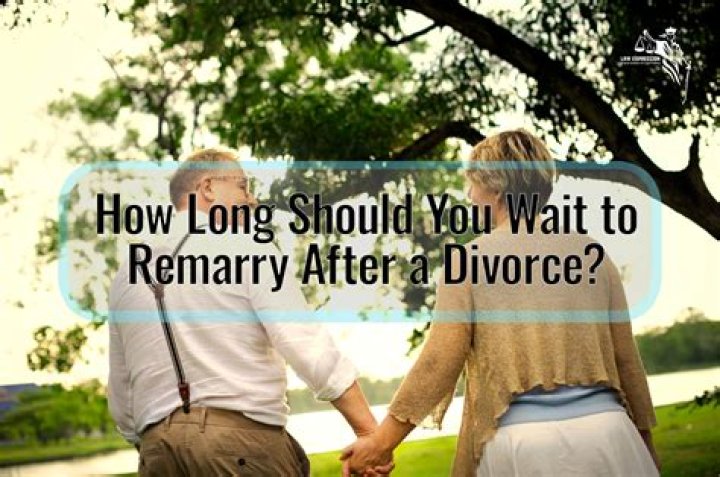 How long should you wait to divorce after separation?