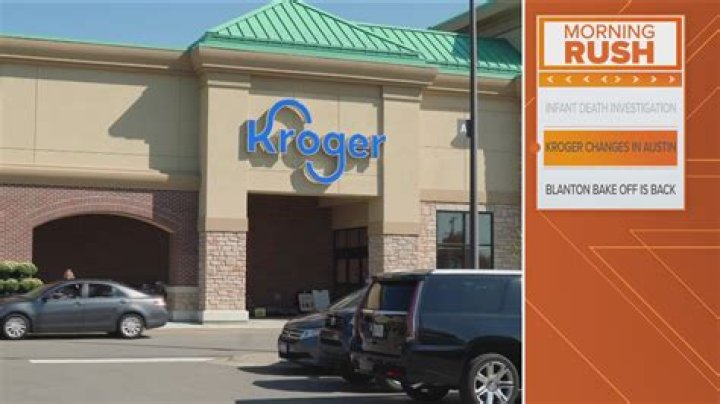 How much does a Kroger manager make an hour?