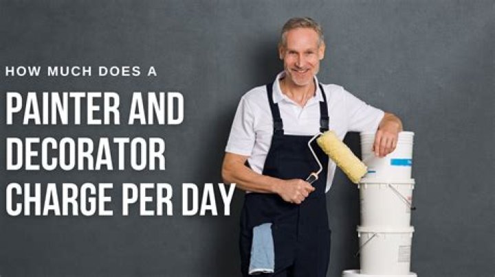 How much does a painter and decorator charge per hour UK?