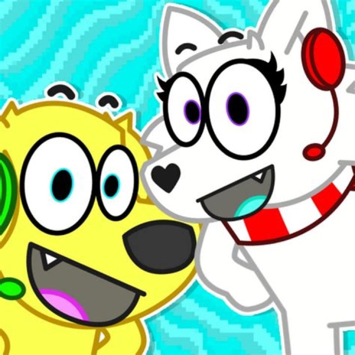 How much does a tiler make a year?