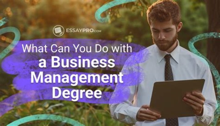 How much does someone make with a business management degree?