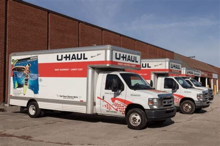 How much does uhaul charge for a car dolly?