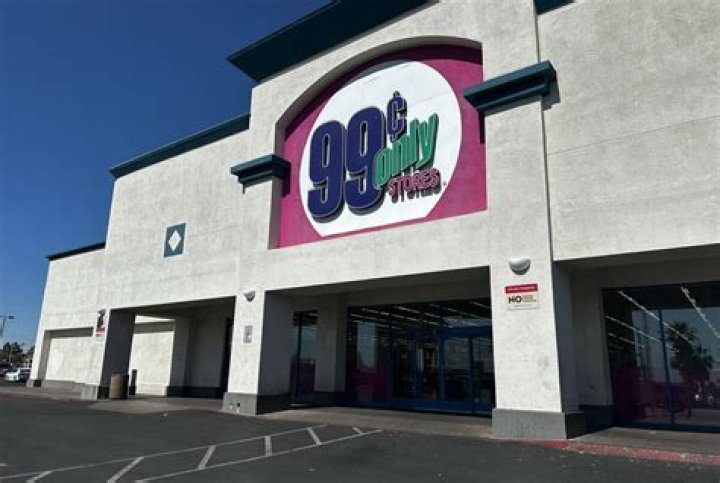 How much is a 99 Cent Only Store franchise?