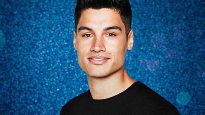How much is Siva Kaneswaran worth?