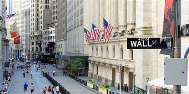 Is Wall Street a real street?