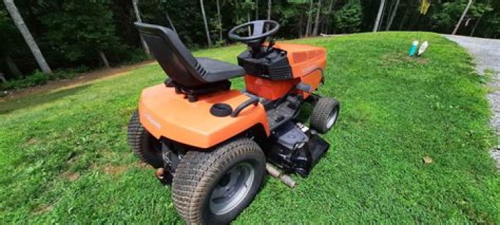 Should landlord take care of lawn?