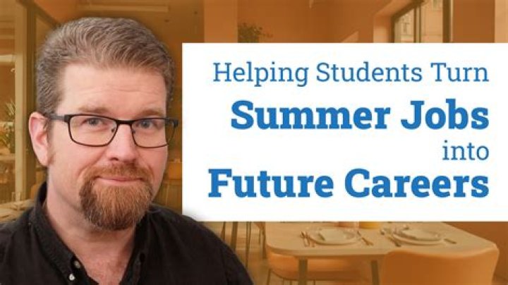 Should students do summer jobs?