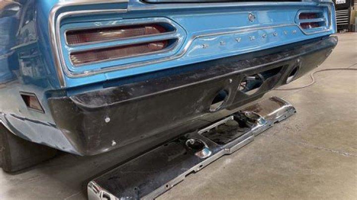 What are the side bumpers of a car called?