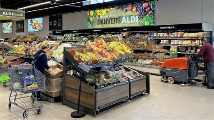 What do grocery stores do with unsold produce?