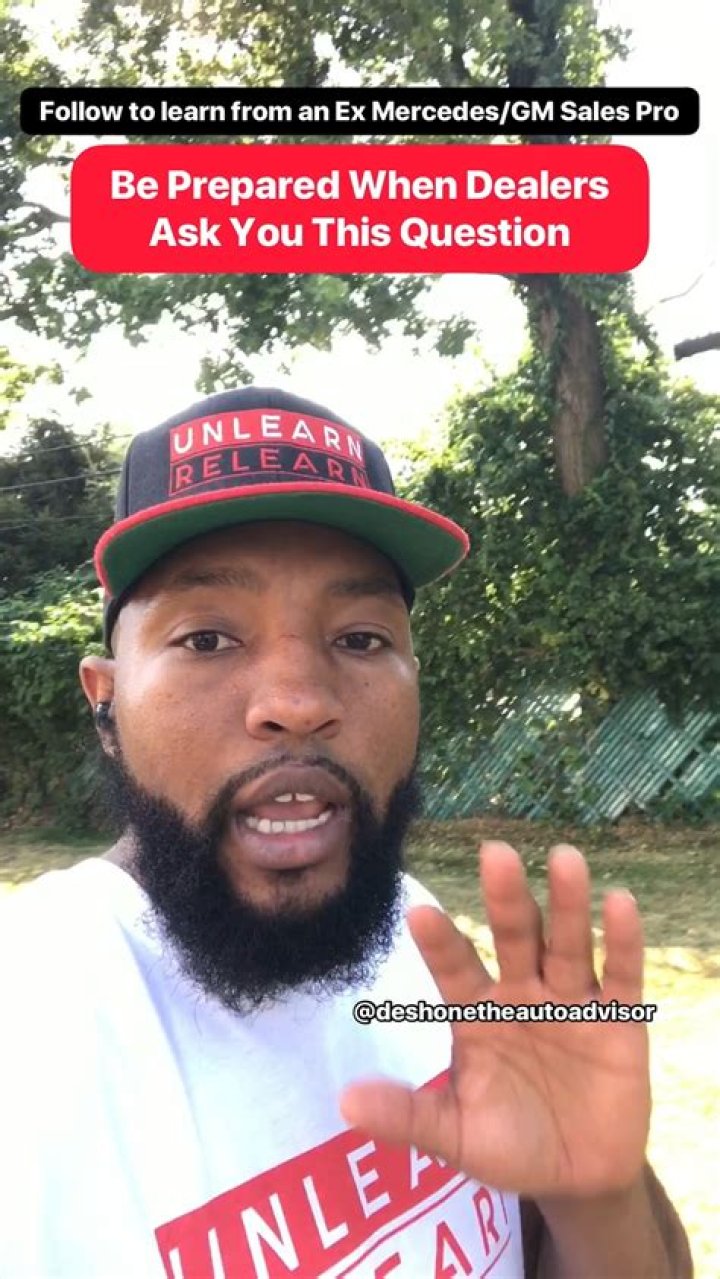 What do you call someone who frequents a bar?