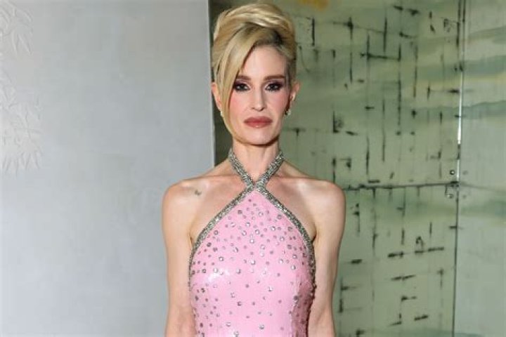 What happened to Kelly Johnson?