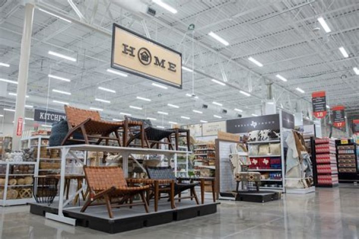 What is HEB stock price?