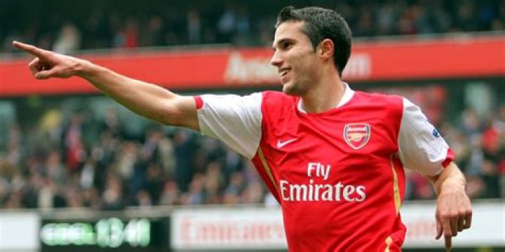 What is Robin van Persie net worth?