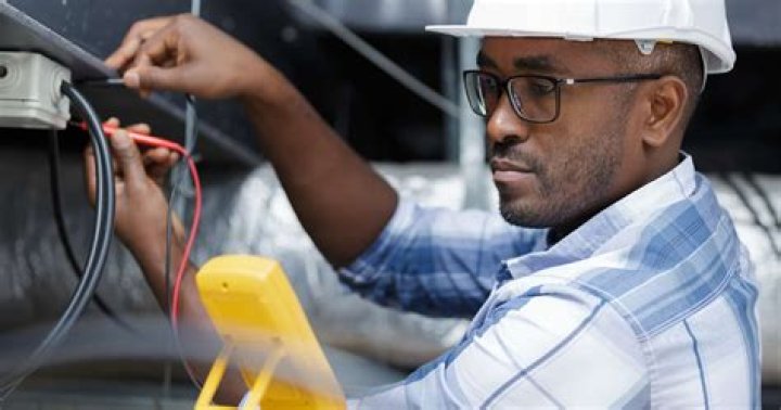 What is the difference between an apprentice and a journeyman electrician?