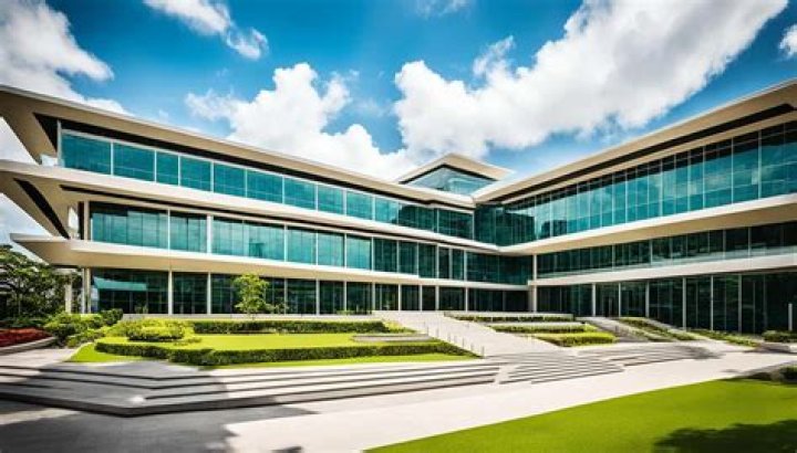 What is the most expensive university in Manila?