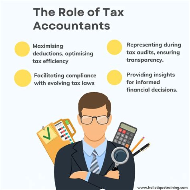 What is the role of a tax accountant?