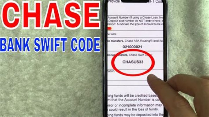 What is the swift code for Chase Bank in Michigan?