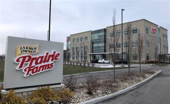 What store carries Prairie Farms products?