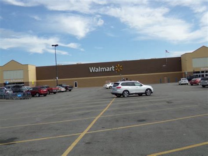 When did Walmart come to Ohio?