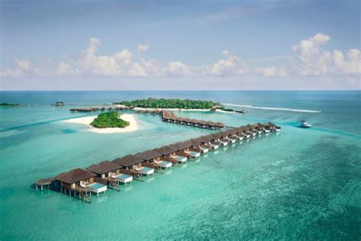 Which is the best private island in Maldives?