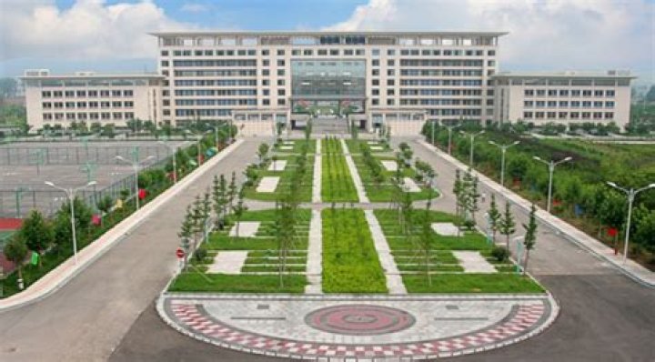 Who approved Chinese universities?