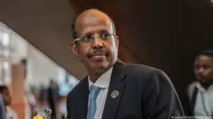 Who is the chairman of Central pay commission?